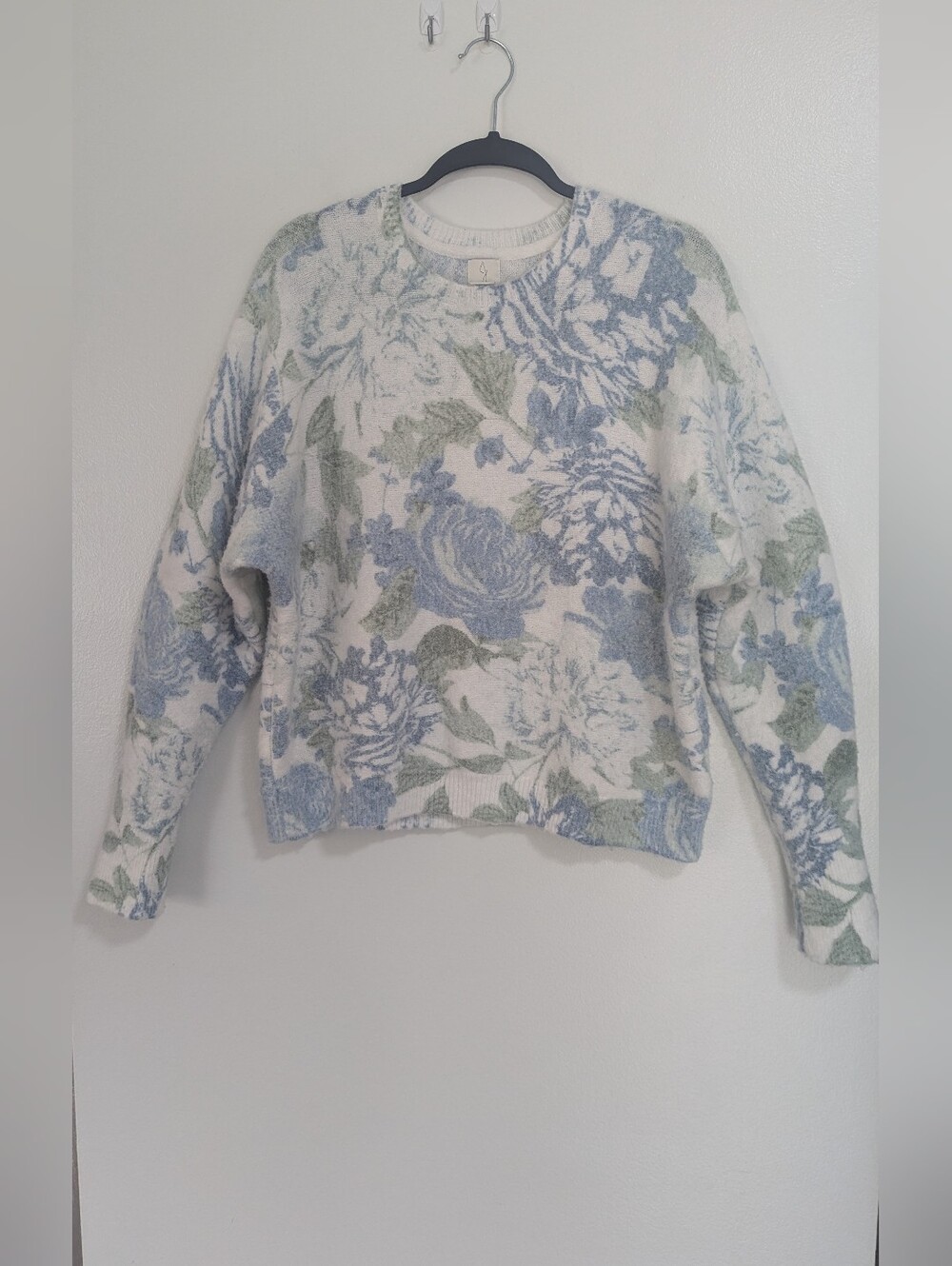 Joie Size Large Floral Pastel Stretch Knit Pullover Crew Neck Boxy Sweater